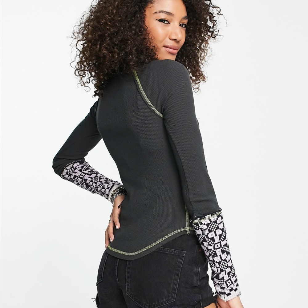 Free people she is reversible cuff top - Picture 12 of 13